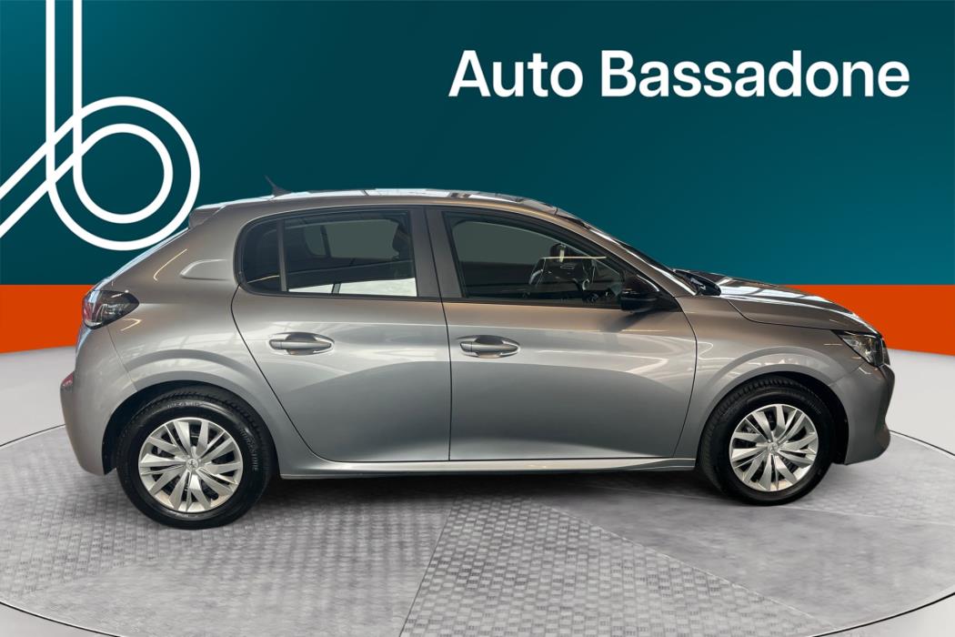 PEUGEOT 208 2022