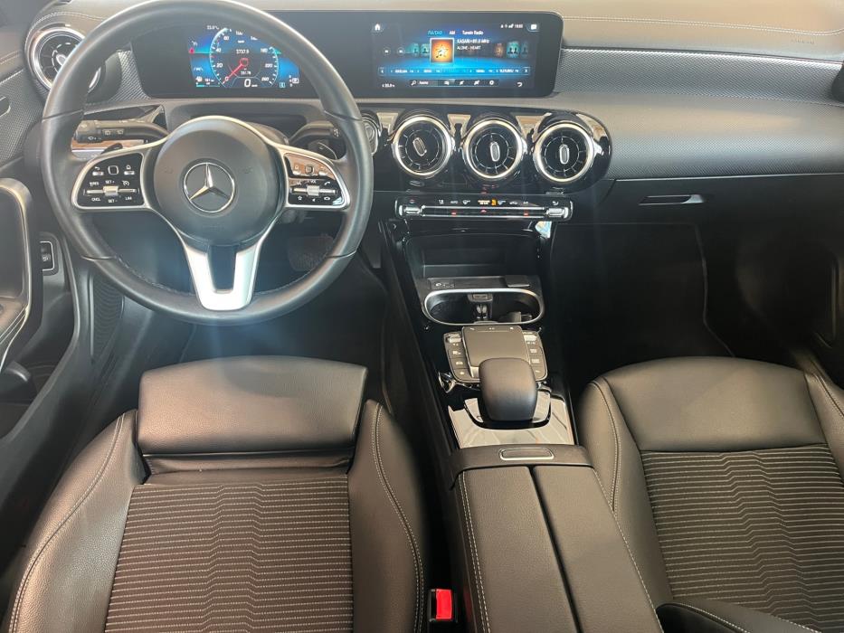 MERCEDES-BENZ CLA 2022