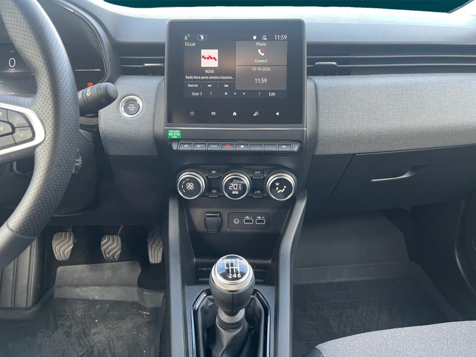 RENAULT Clio 2025