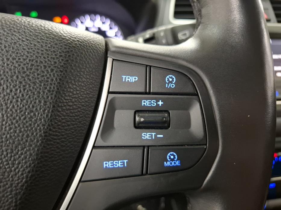 HYUNDAI i20 Hatchback 2019