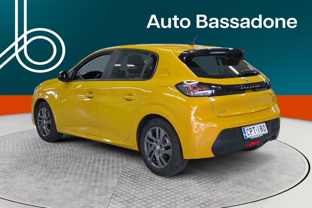 PEUGEOT 208 2021