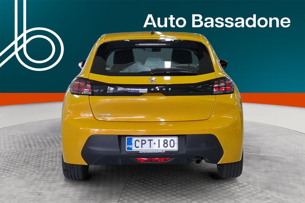 PEUGEOT 208 2021