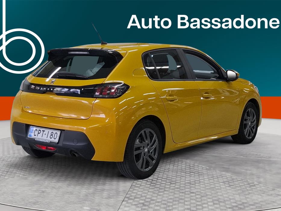 PEUGEOT 208 2021
