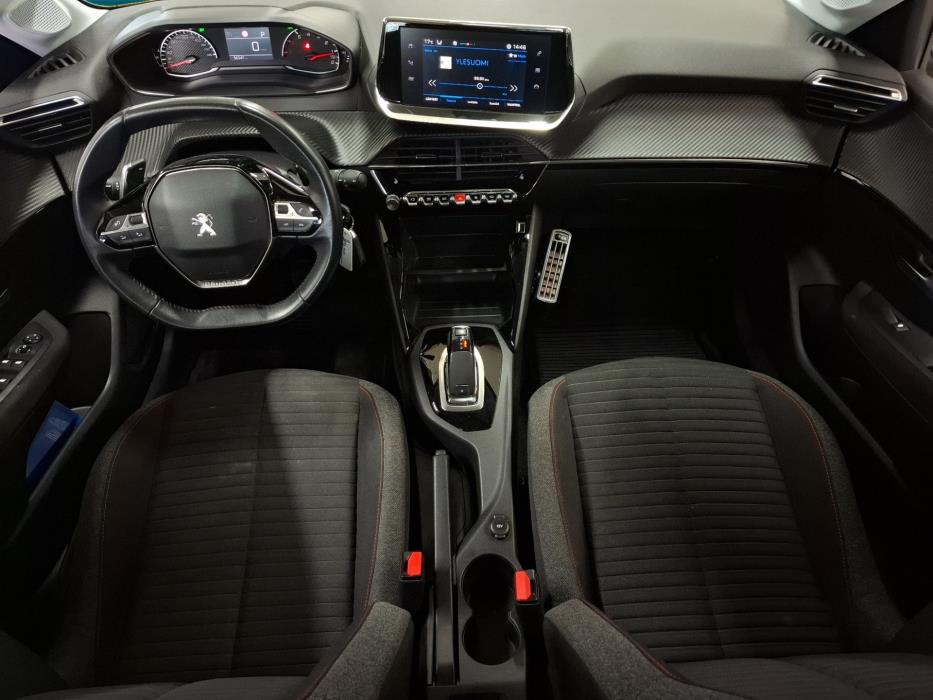 PEUGEOT 208 2021
