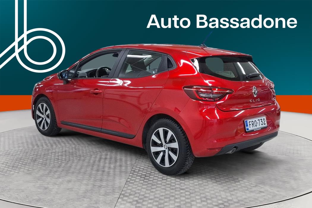 RENAULT Clio 2023