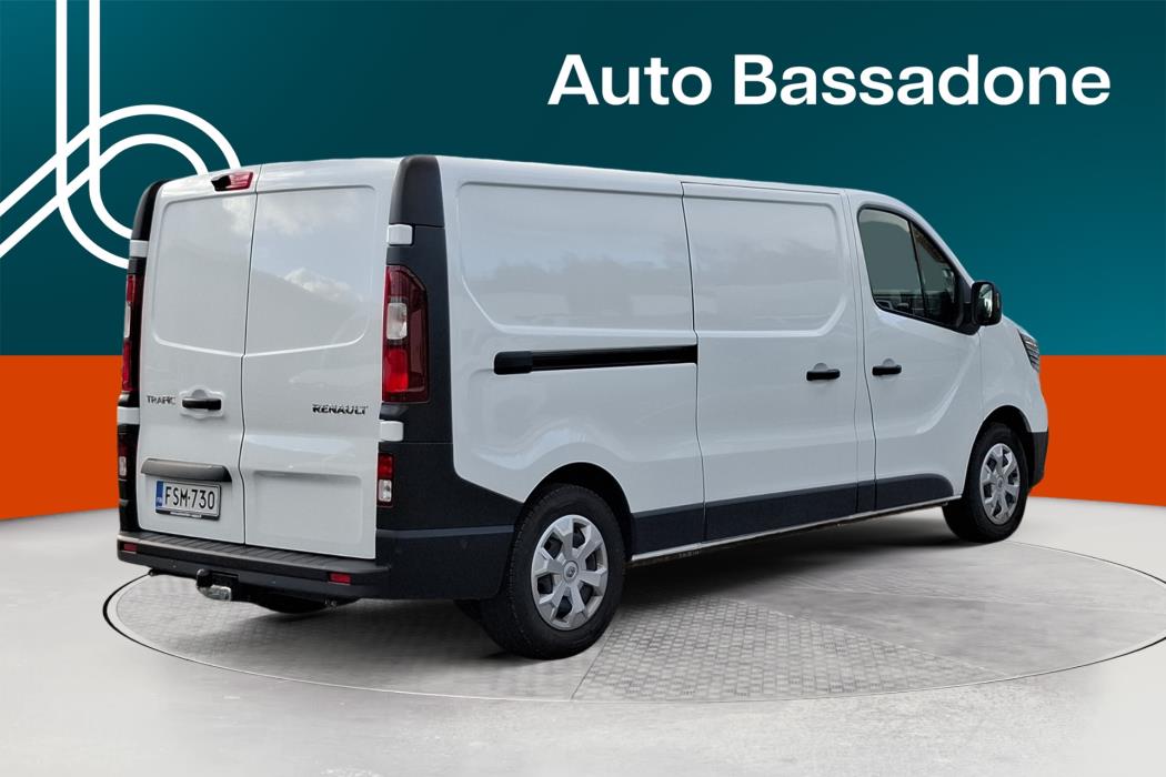 RENAULT Trafic 2023