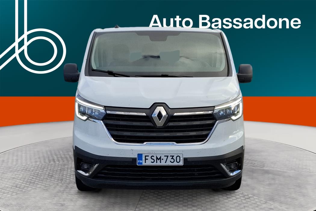 RENAULT Trafic 2023