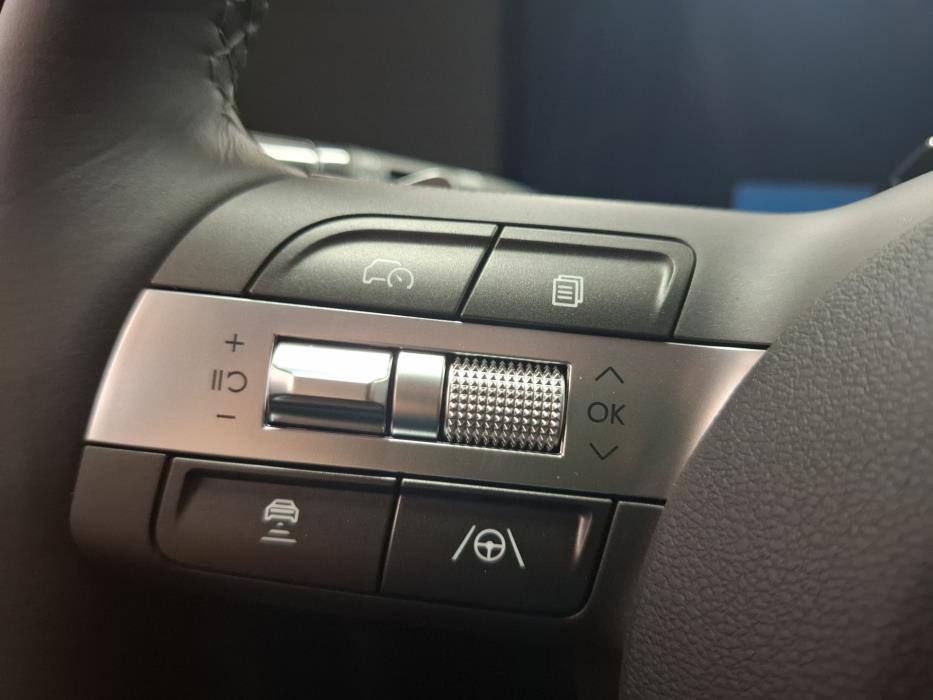 Hyundai KONA Hybrid 2025