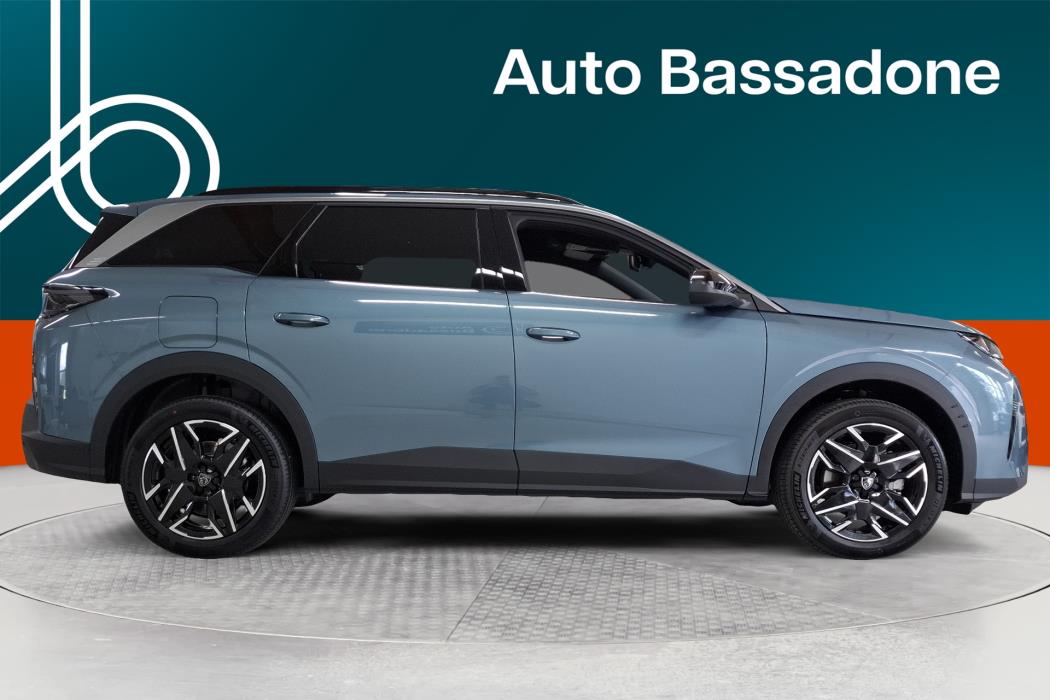 Peugeot 5008 2025