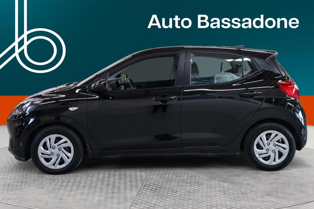 HYUNDAI i10 2024