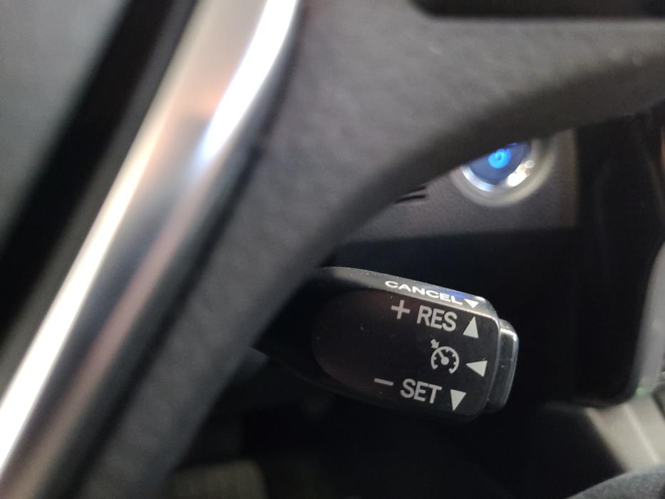 TOYOTA Auris 2017