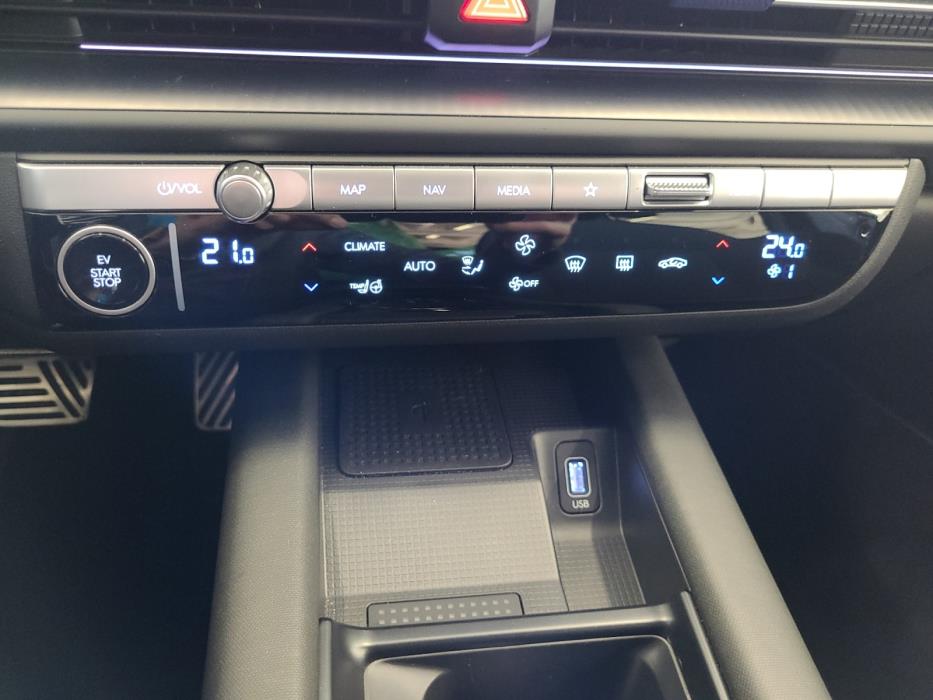 HYUNDAI IONIQ 6 2024