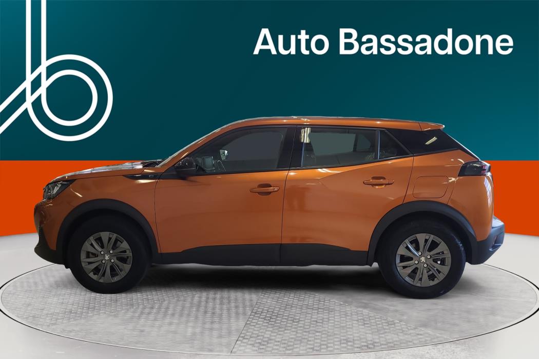 PEUGEOT e-2008 2023