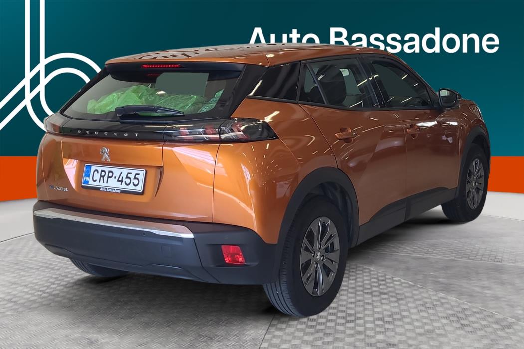PEUGEOT e-2008 2023