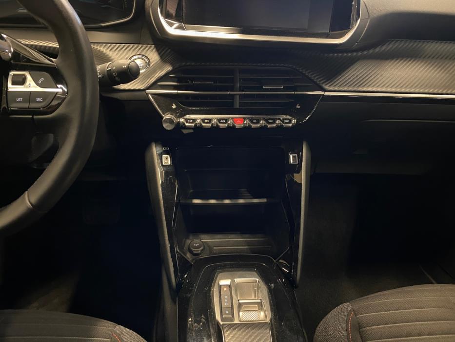 Peugeot e-2008 2023