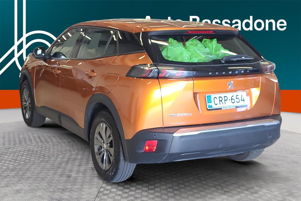 PEUGEOT e-2008 2023