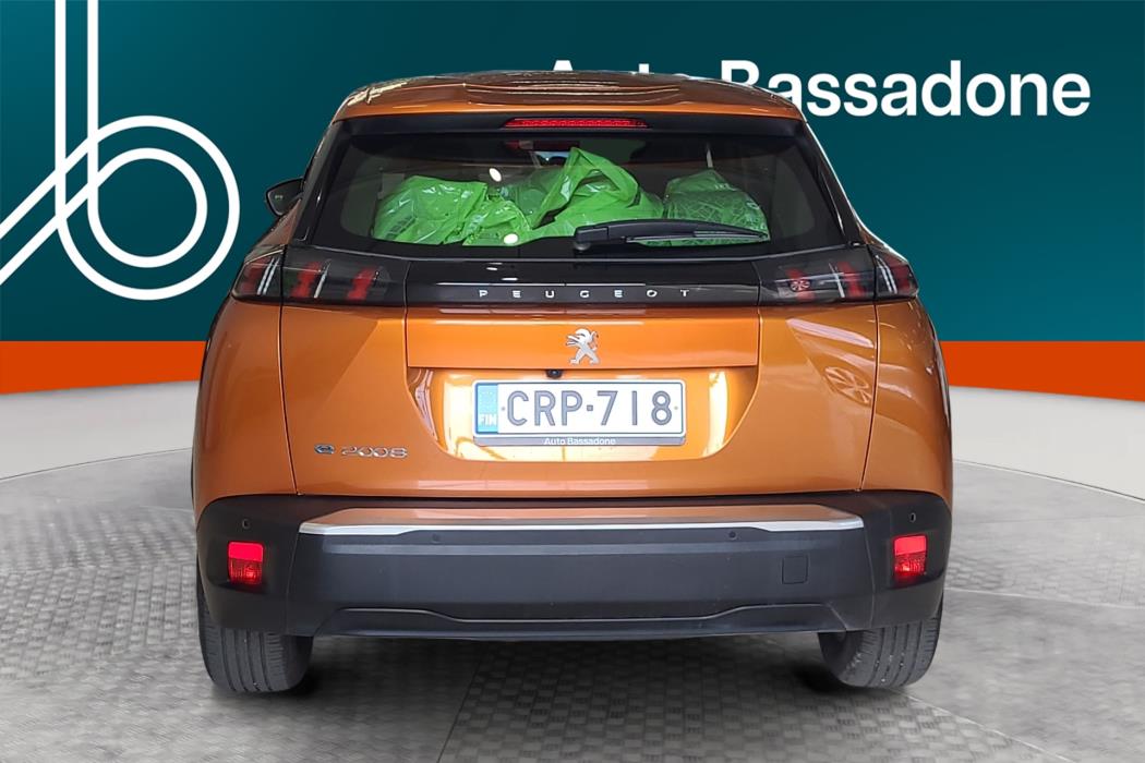 PEUGEOT e-2008 2023