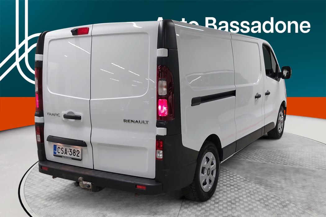 RENAULT Trafic 2024
