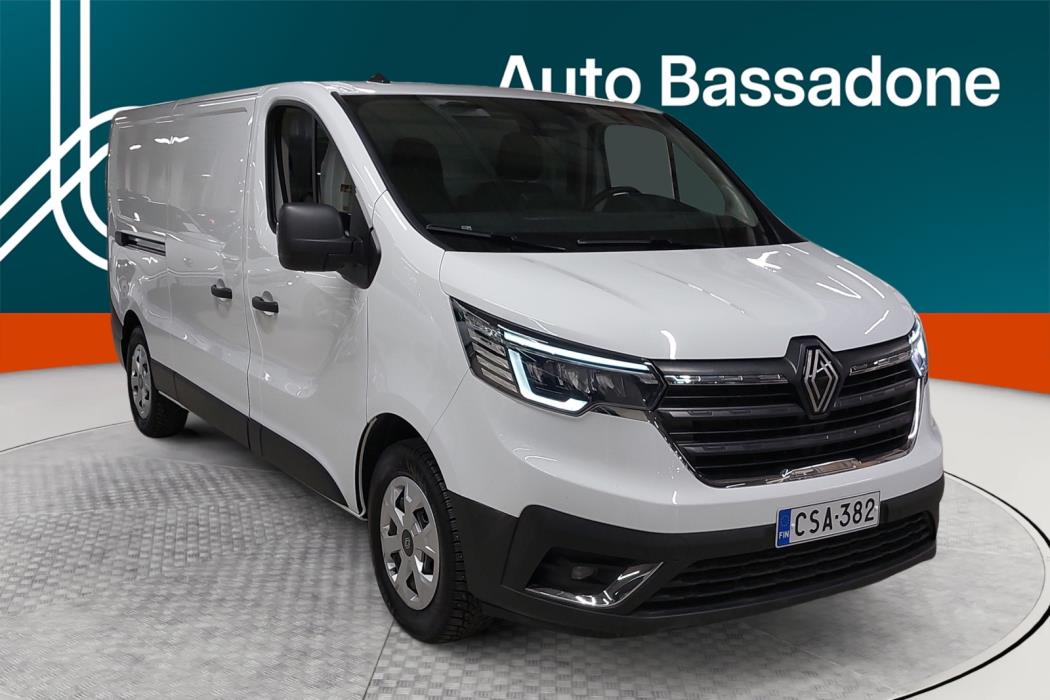 RENAULT Trafic 2024