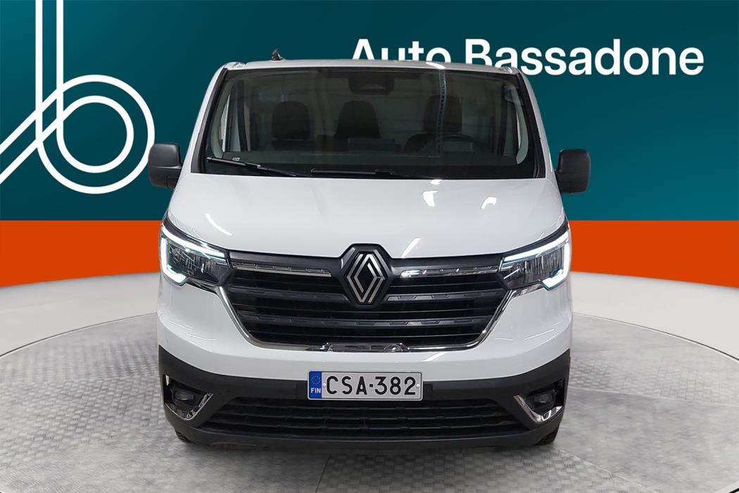 RENAULT Trafic 2024