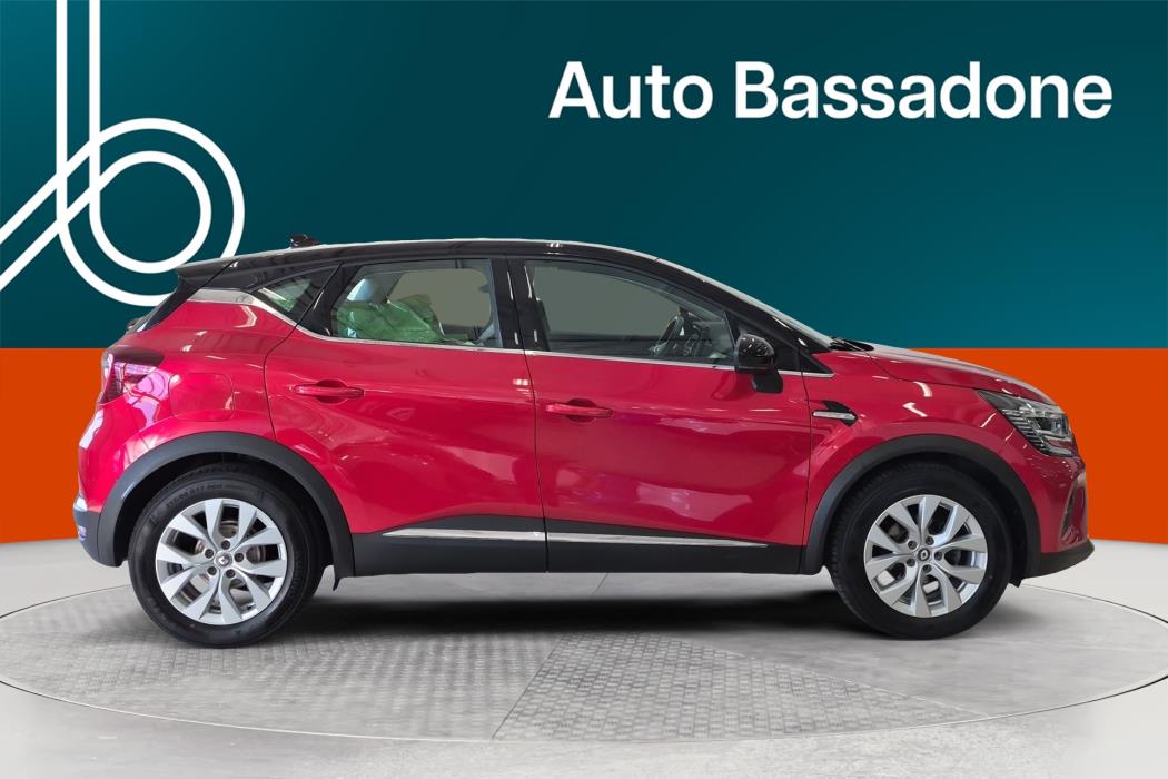 RENAULT Captur 2021