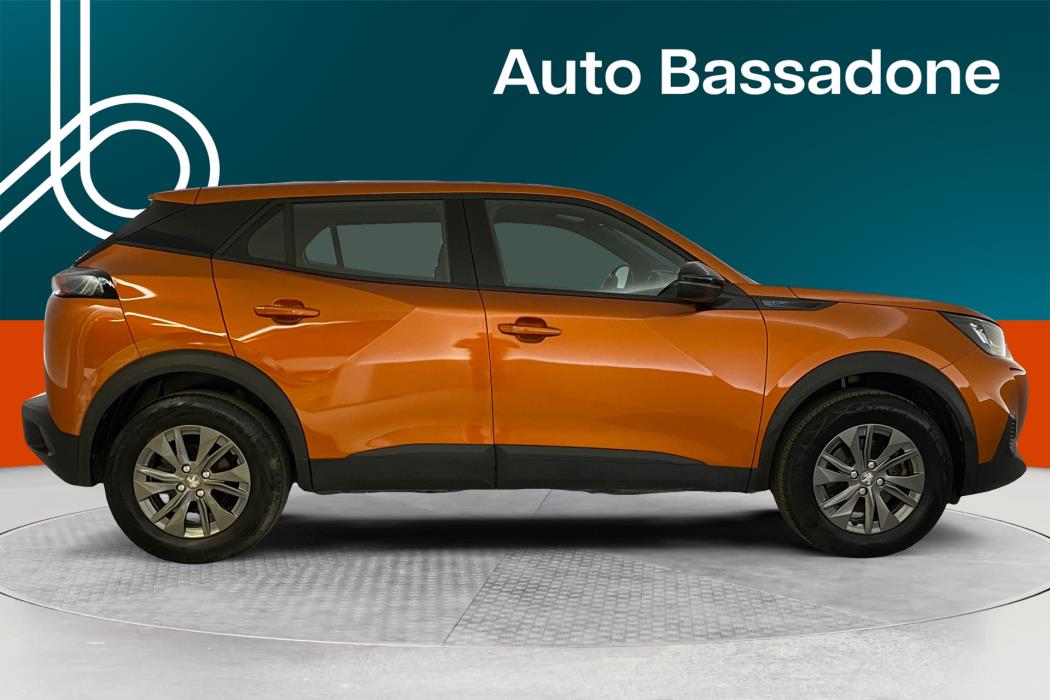 Peugeot e-2008 2023