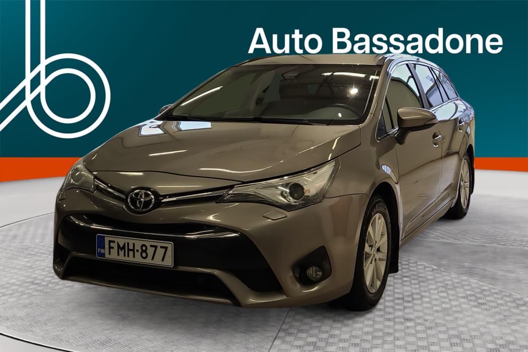 TOYOTA Avensis 2016