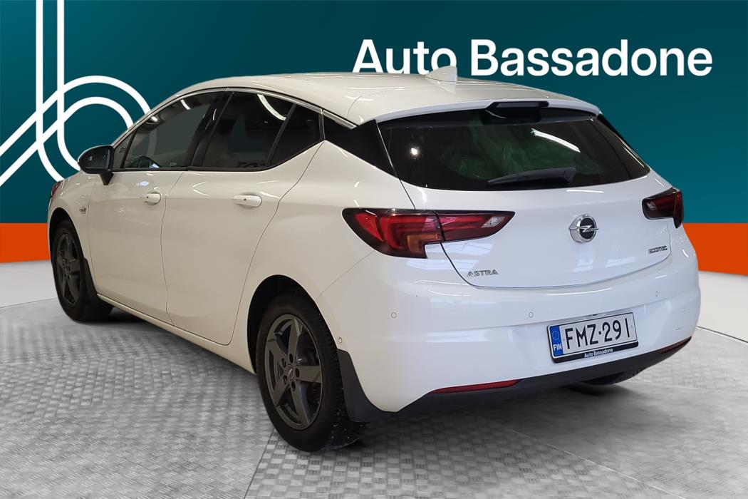 OPEL Astra 2018