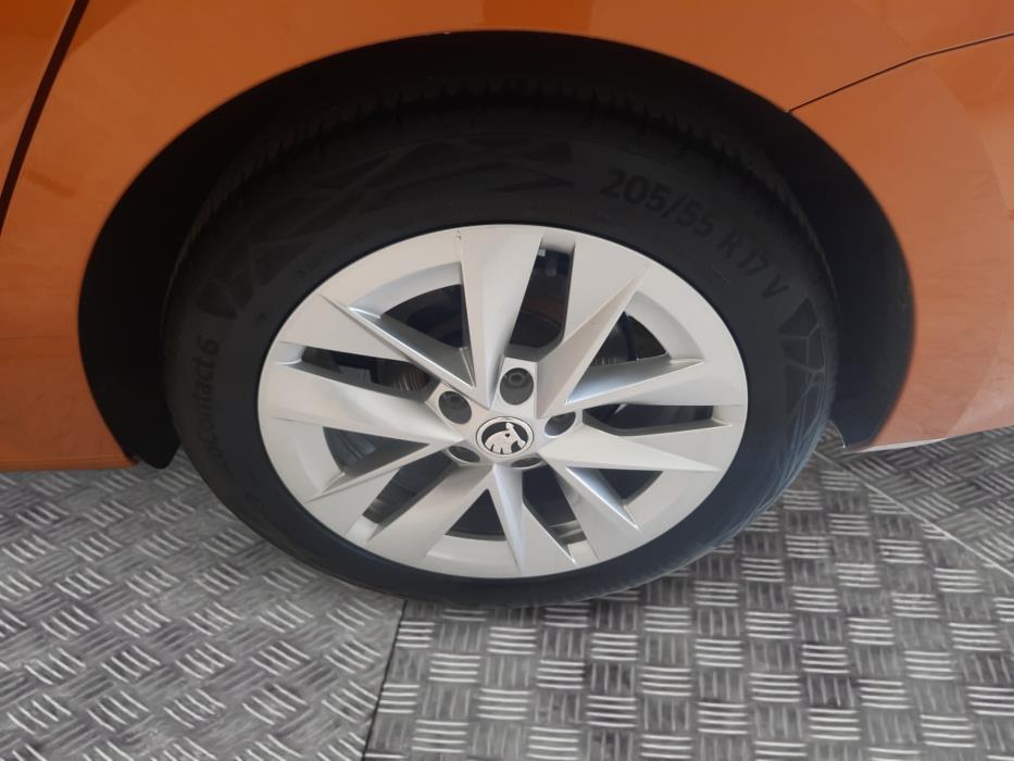 SKODA Octavia 2023