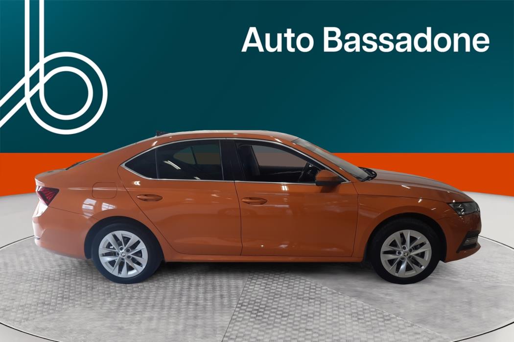 SKODA Octavia 2023
