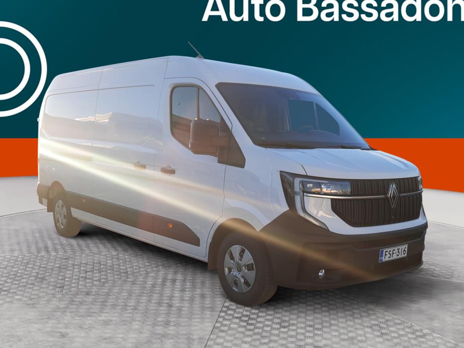 RENAULT Master 2025