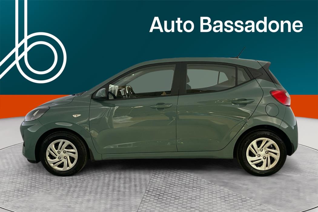 HYUNDAI i10 2024