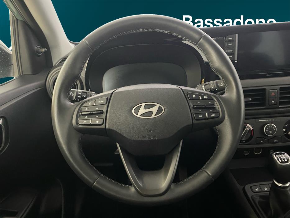 HYUNDAI i10 2024