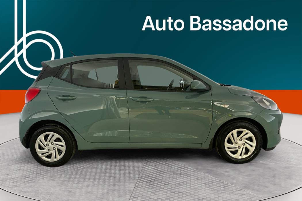 HYUNDAI i10 2024