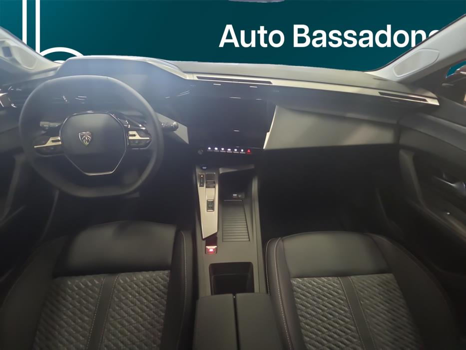 Peugeot 408 2026