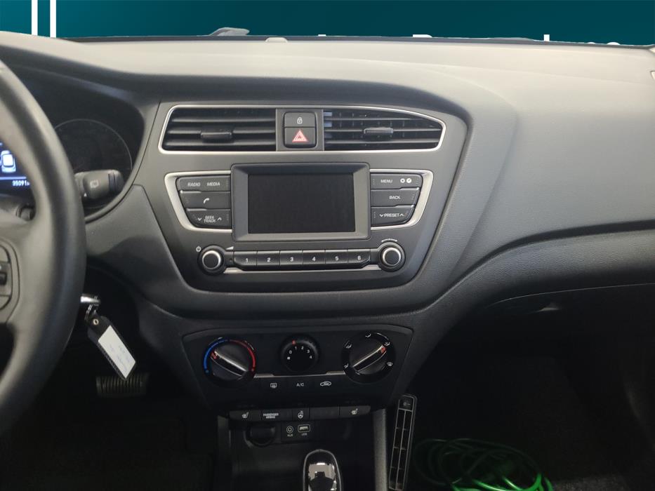 HYUNDAI i20 Hatchback 2019