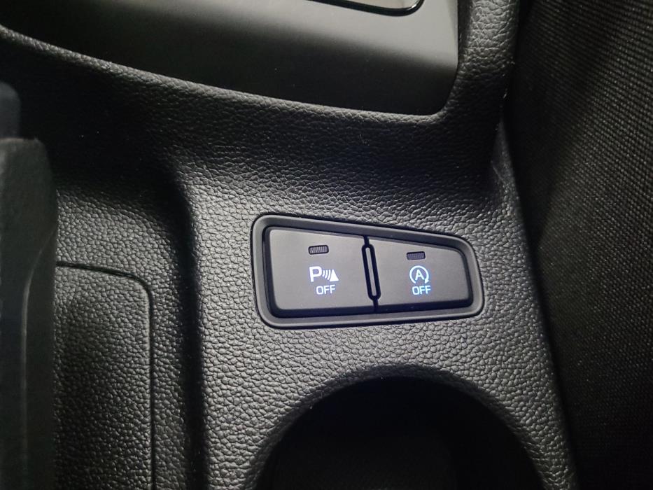 HYUNDAI i20 Hatchback 2019