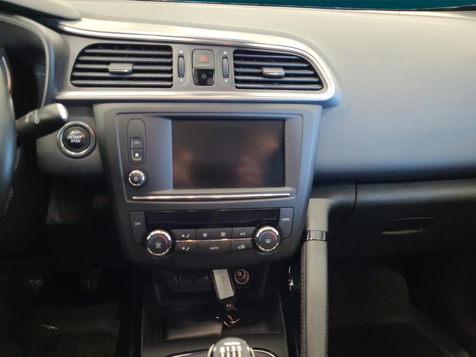 RENAULT Kadjar 2016