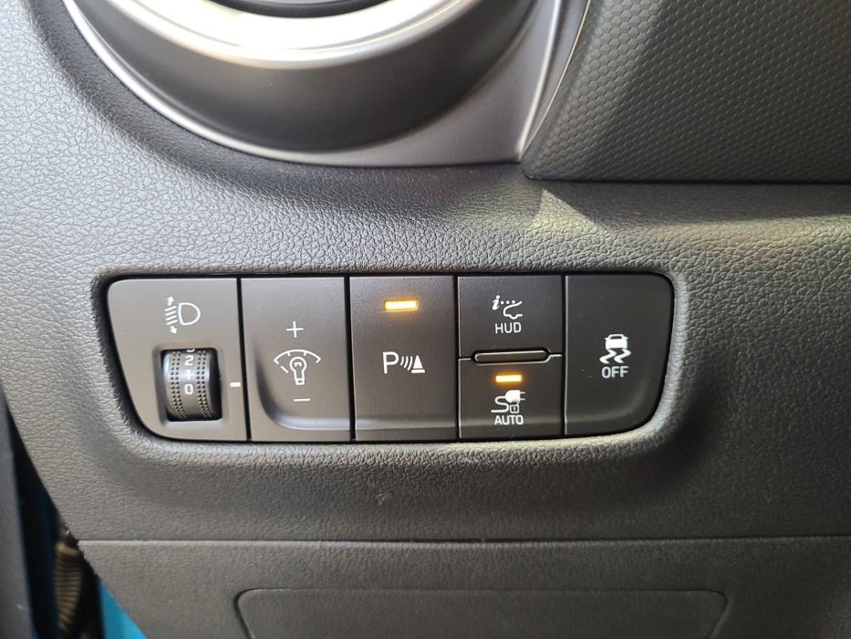 HYUNDAI Kona 2021