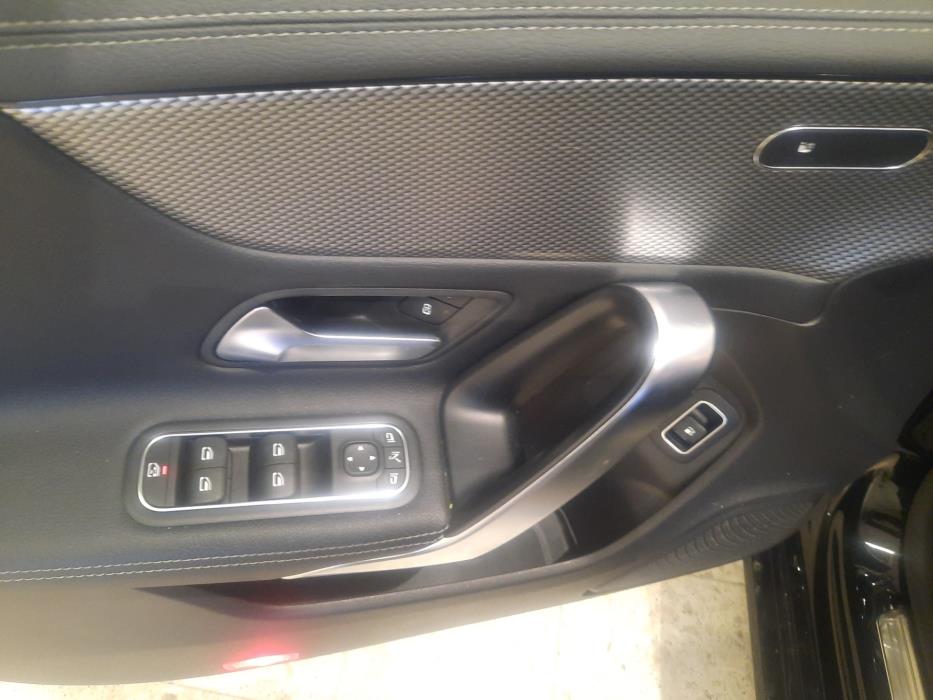 MERCEDES-BENZ CLA 2021