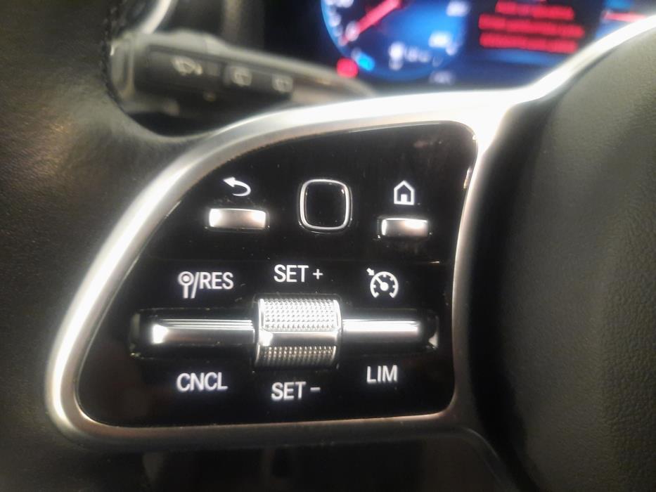 MERCEDES-BENZ CLA 2021