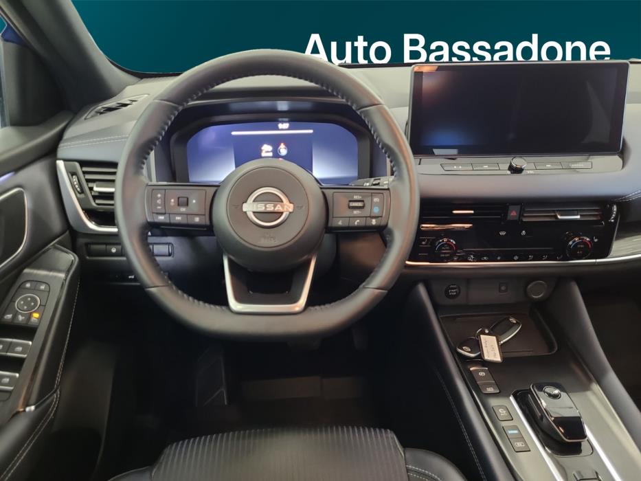 NISSAN Qashqai 2023