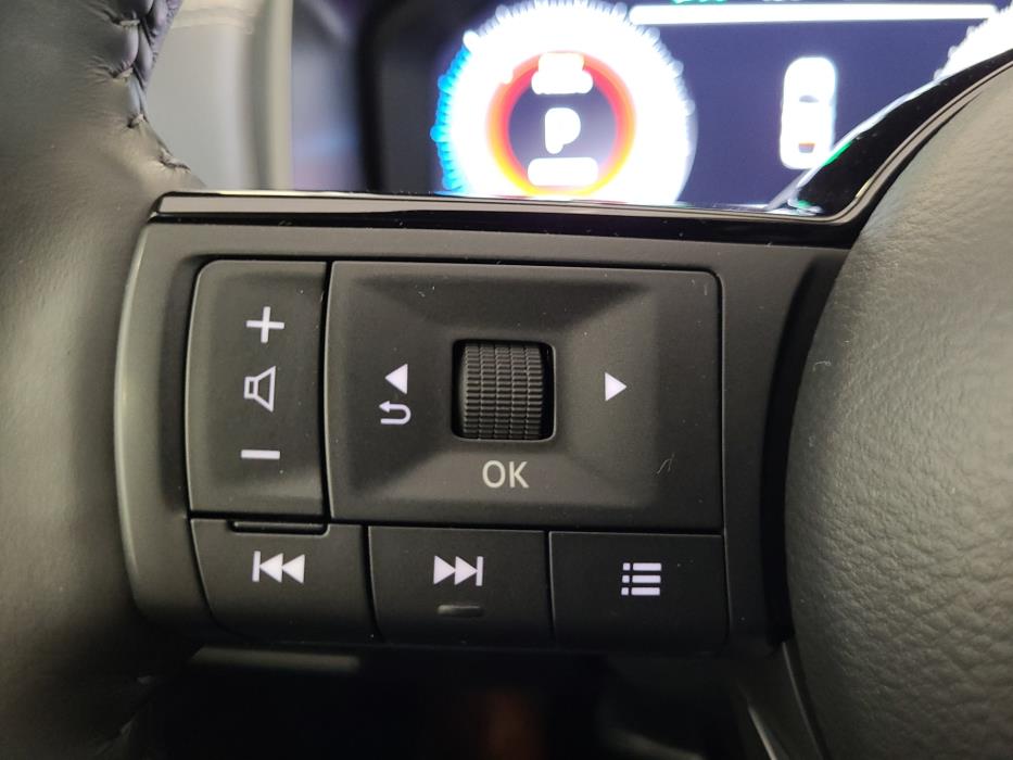 NISSAN Qashqai 2023