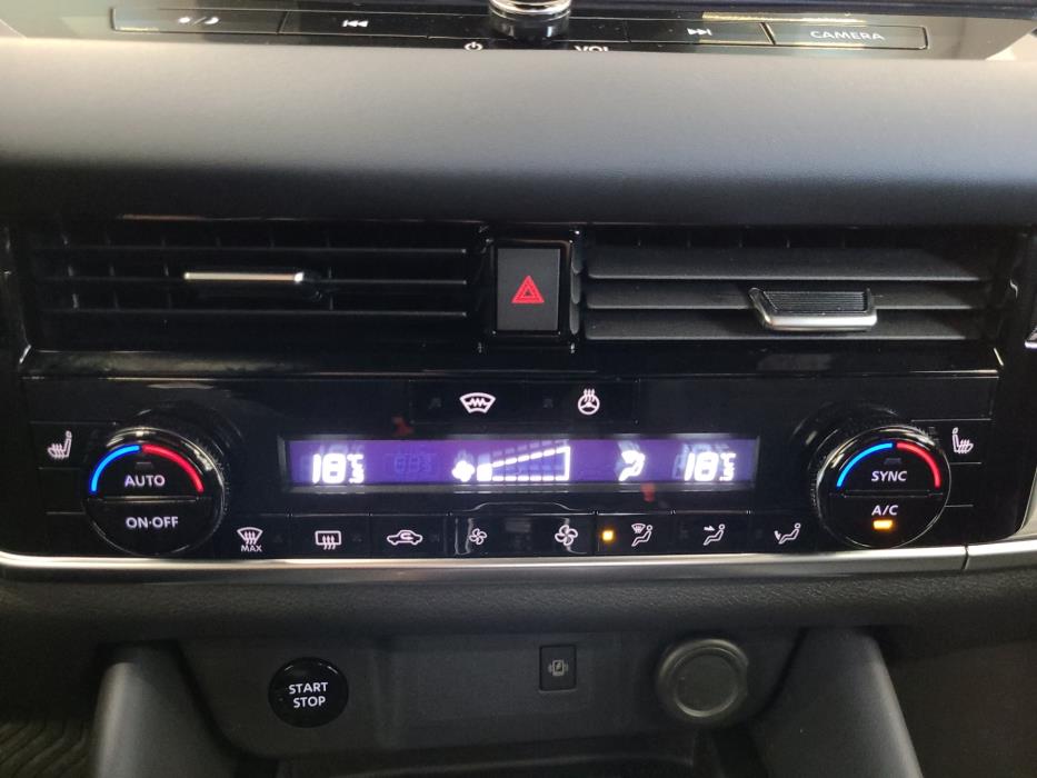 NISSAN Qashqai 2023