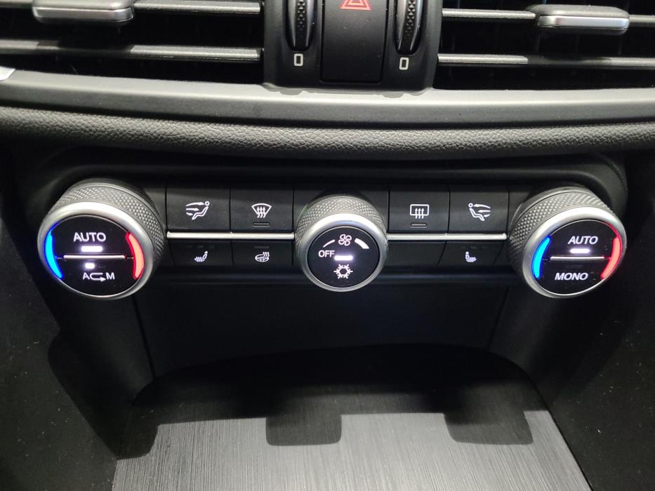 ALFA ROMEO Giulia 2017