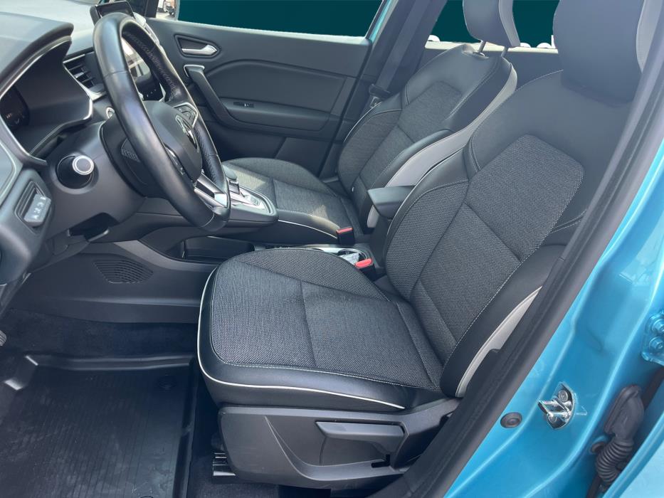 RENAULT Captur 2021
