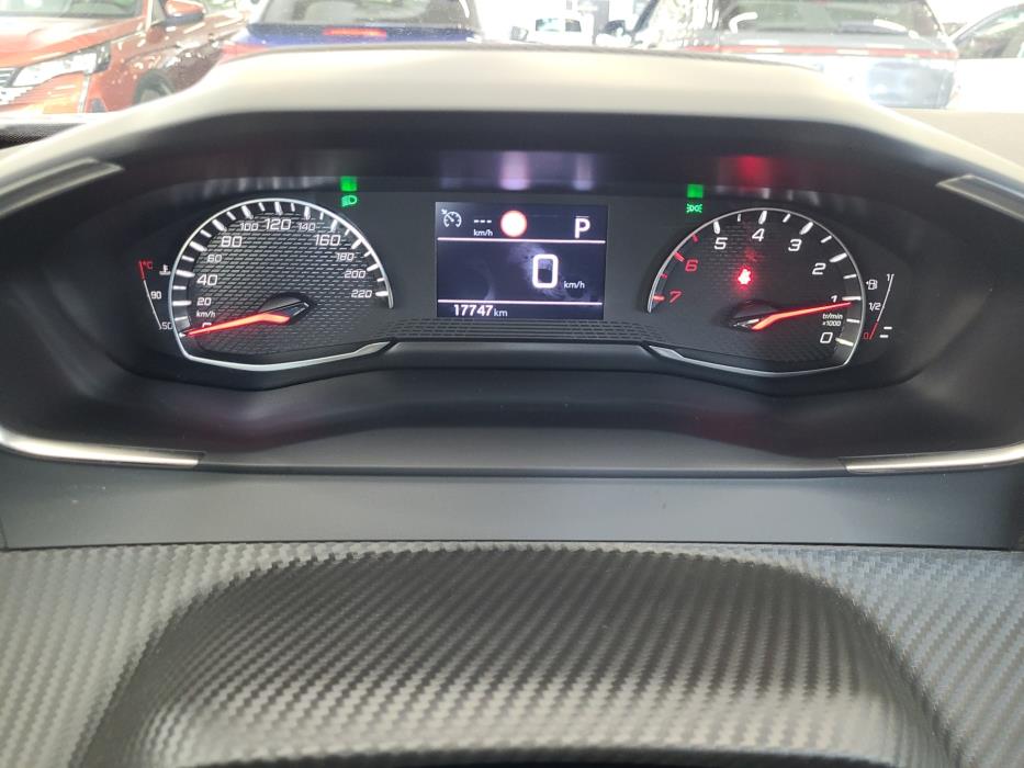 PEUGEOT 2008 2024