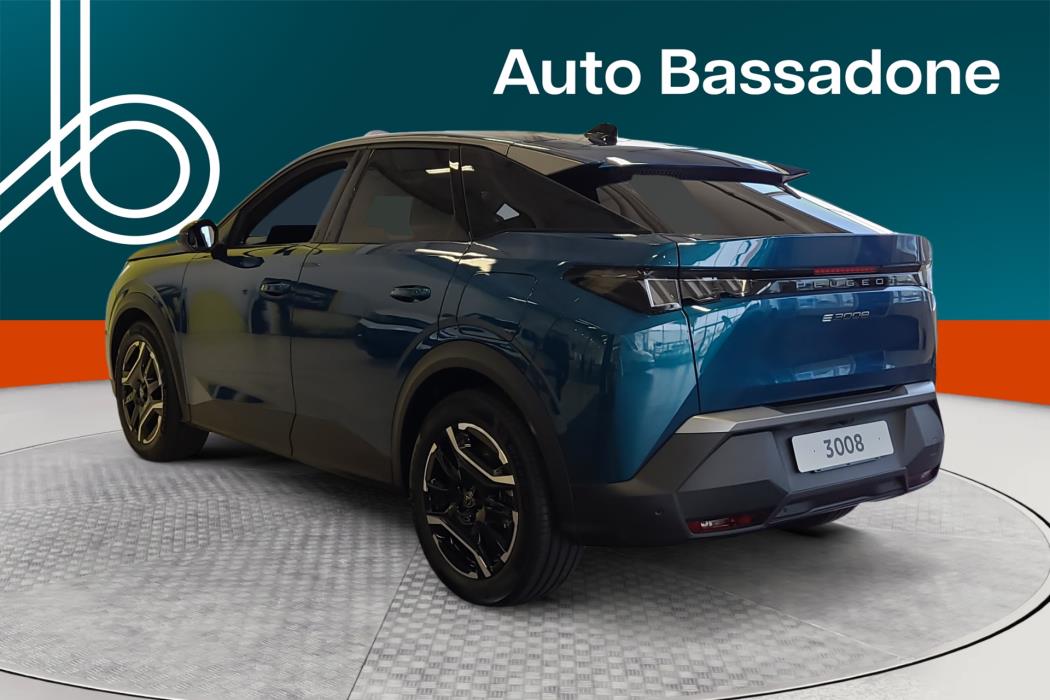 Peugeot E-3008 2025