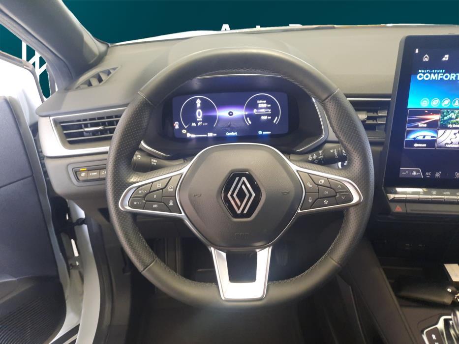 RENAULT Captur 2024