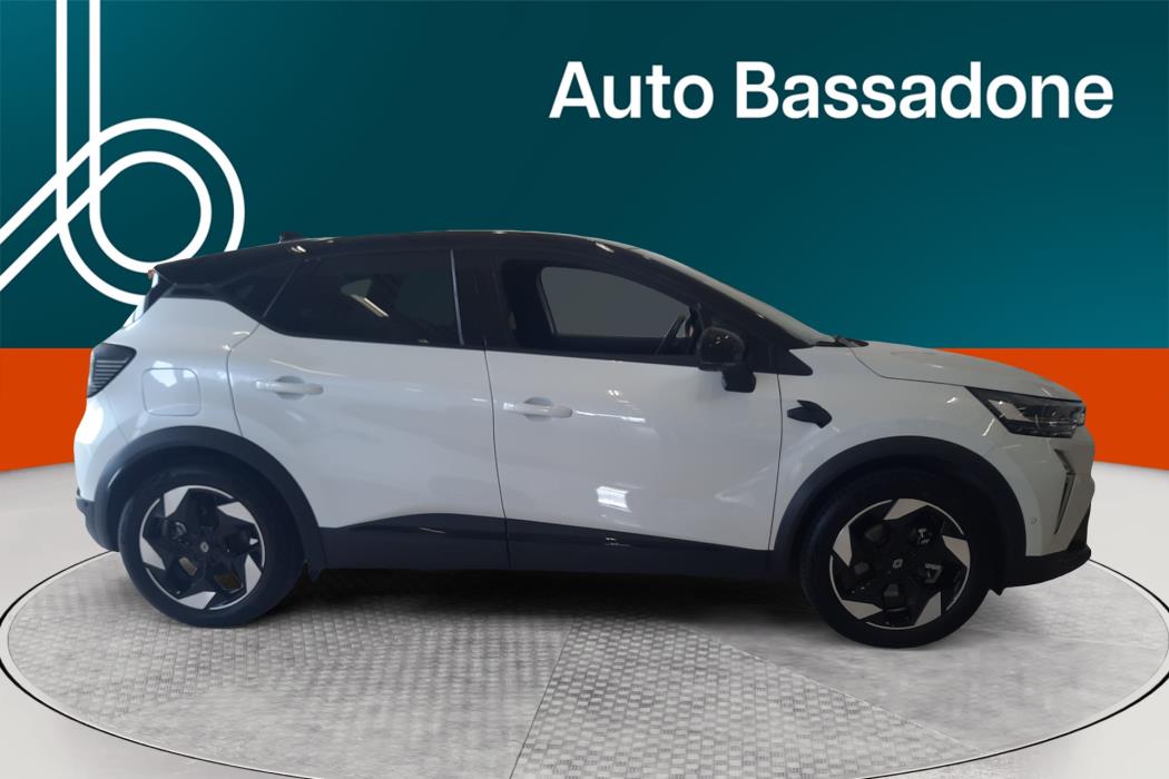 RENAULT Captur 2024